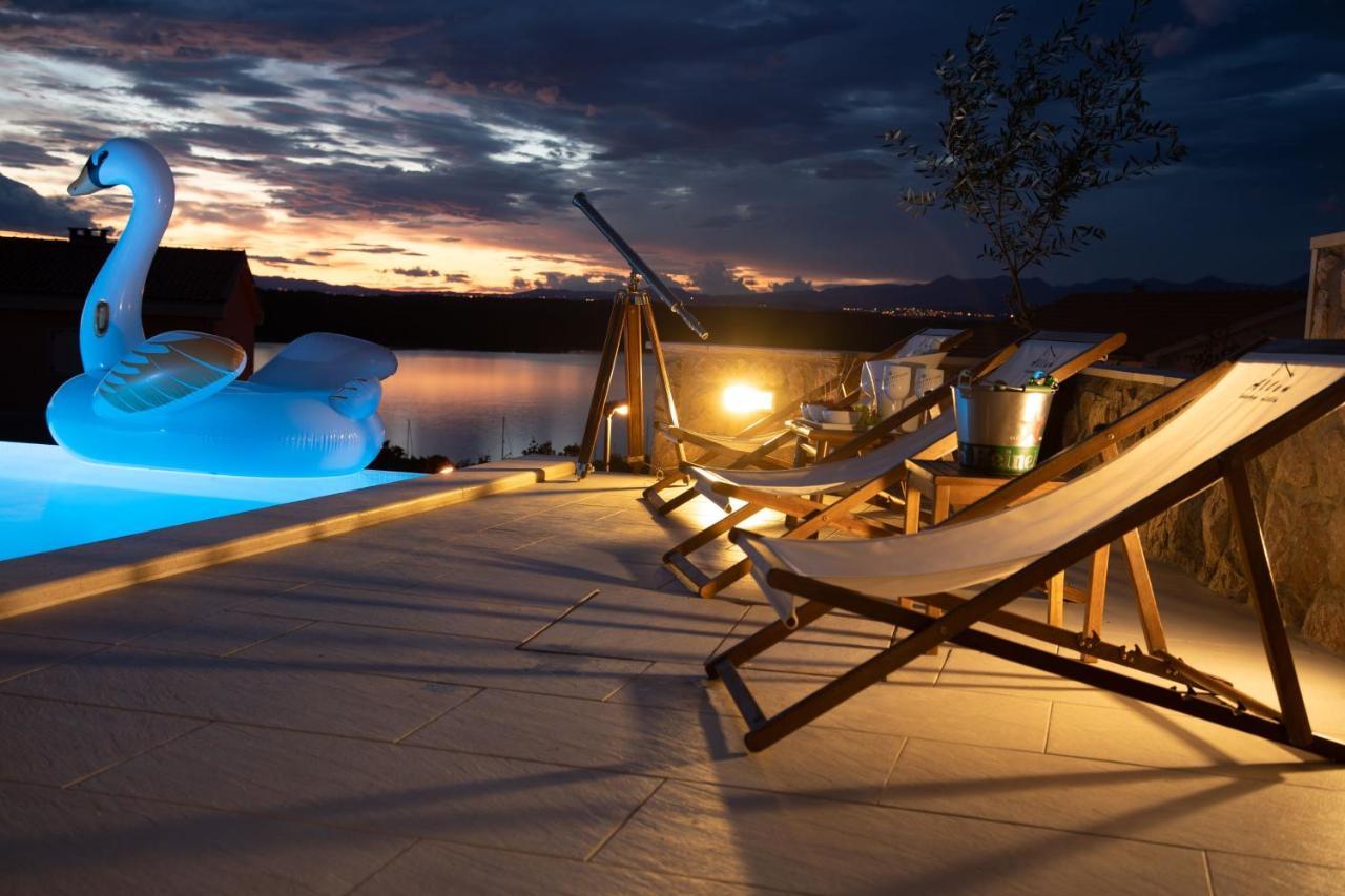 Luxury Villa Allen With Pool กลิมโน ภายนอก รูปภาพ