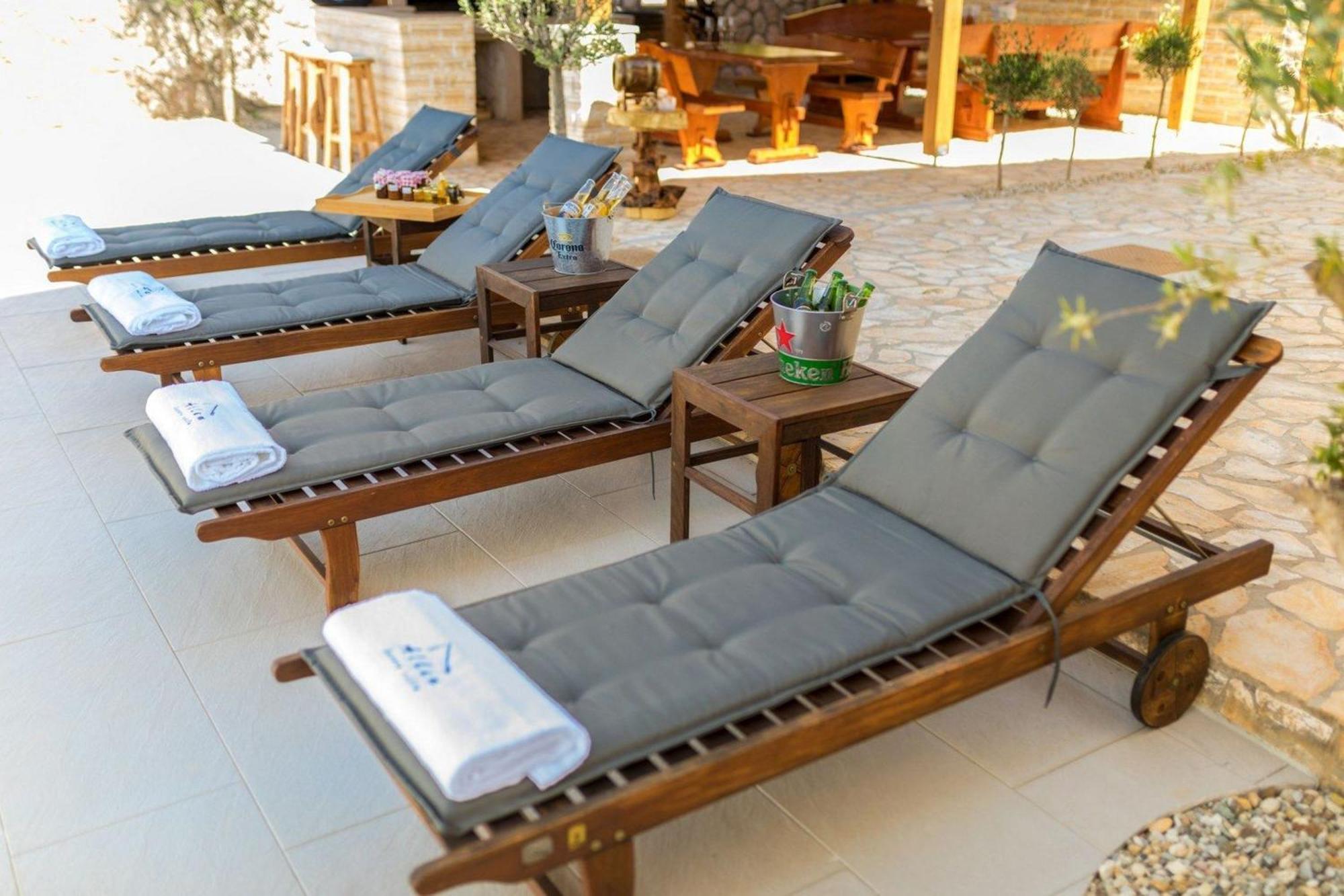 Luxury Villa Allen With Pool กลิมโน ห้อง รูปภาพ